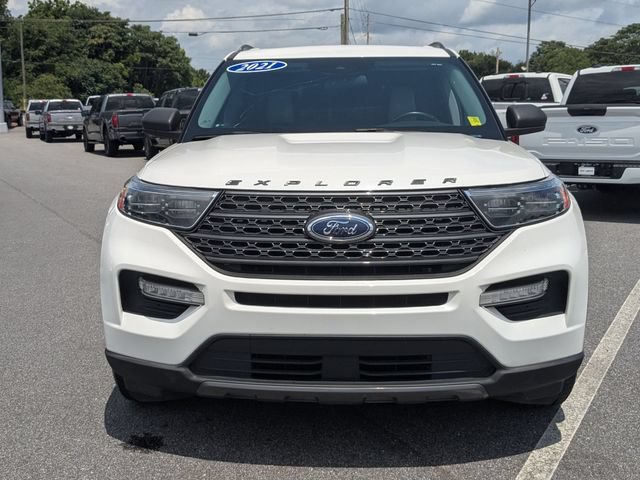 Certified 2021 Ford Explorer XLT w/ Equipment Group 202A RWD image 8