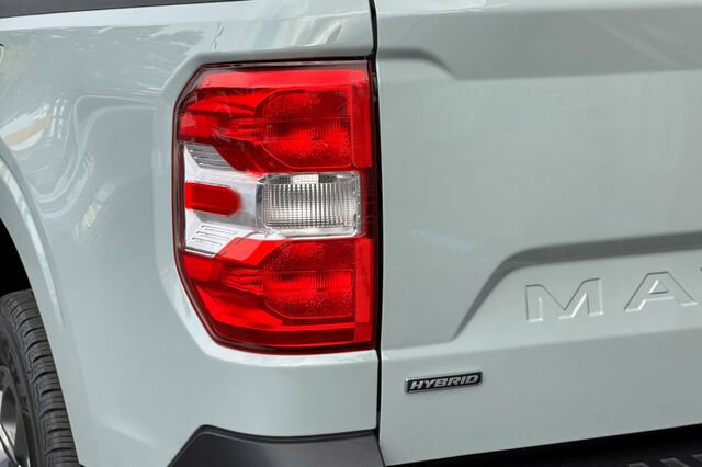 Certified 2022 Ford Maverick XLT w/ XLT Luxury Package FWD image 25