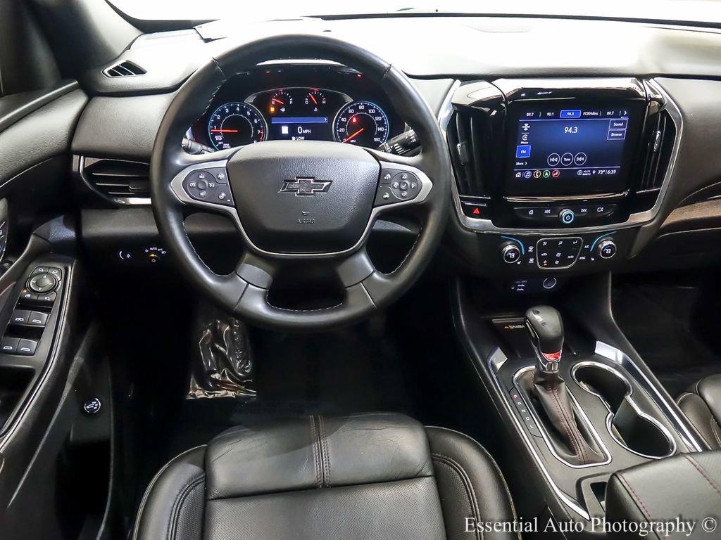 Used 2023 Chevrolet Traverse RS AWD/4WD image 16