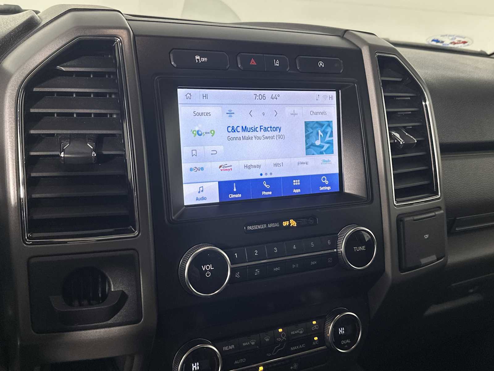 Certified 2020 Ford Expedition XLT RWD image 29