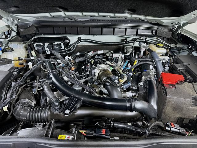 Certified 2022 Ford Bronco Wildtrak AWD/4WD image 34