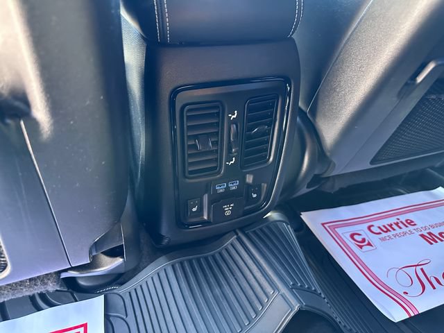 Used 2022 Dodge Durango SRT w/ Technology Group AWD/4WD image 10