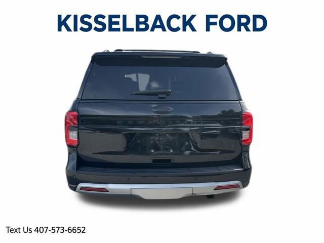 Certified 2024 Ford Expedition XLT RWD image 5