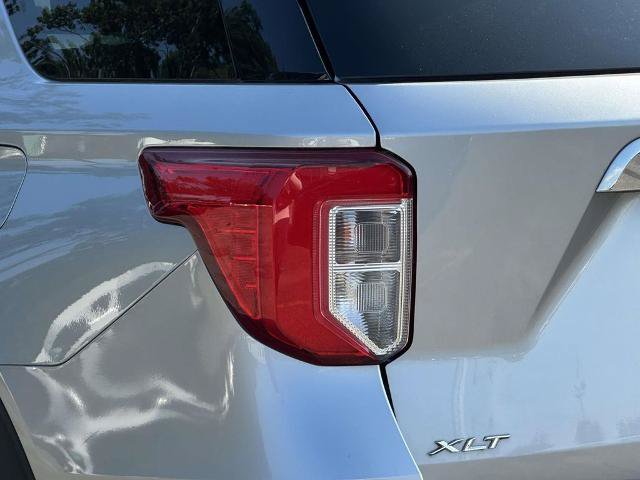 Certified 2022 Ford Explorer XLT w/ Equipment Group 202A AWD/4WD image 11