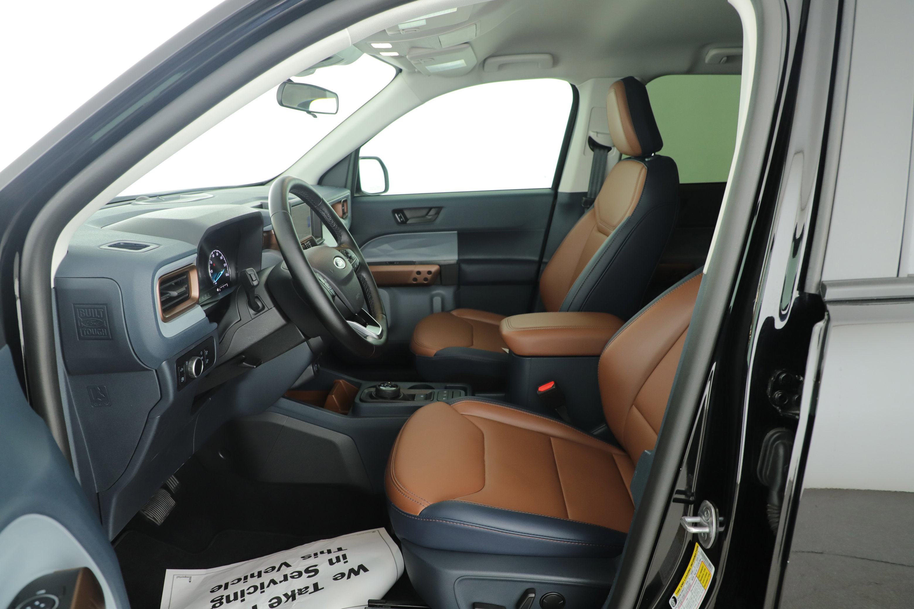 Certified 2024 Ford Maverick Lariat image 5