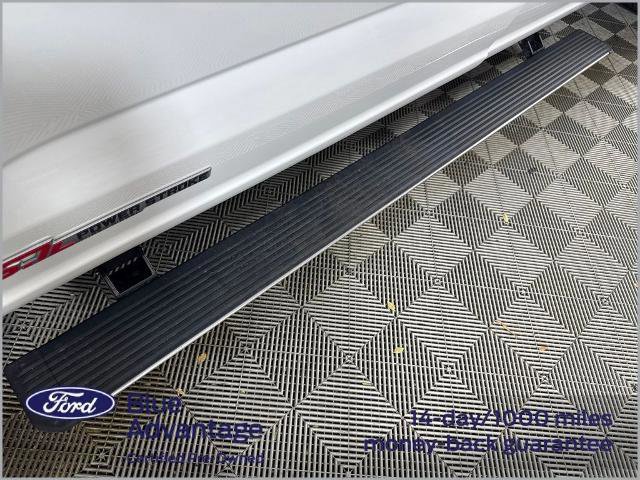 Certified 2025 Ford F350 Lariat w/ Lariat Ultimate Package image 15