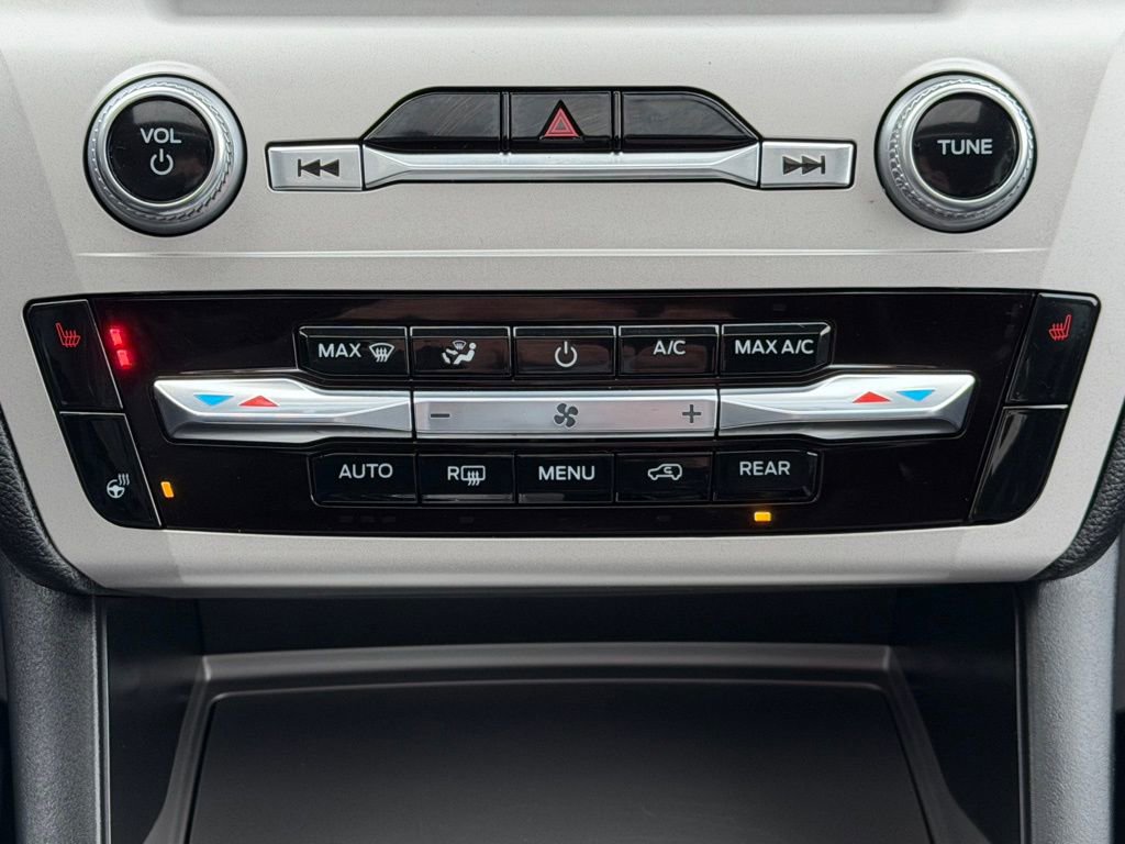 Certified 2023 Ford Explorer XLT w/ Equipment Group 202A image 18