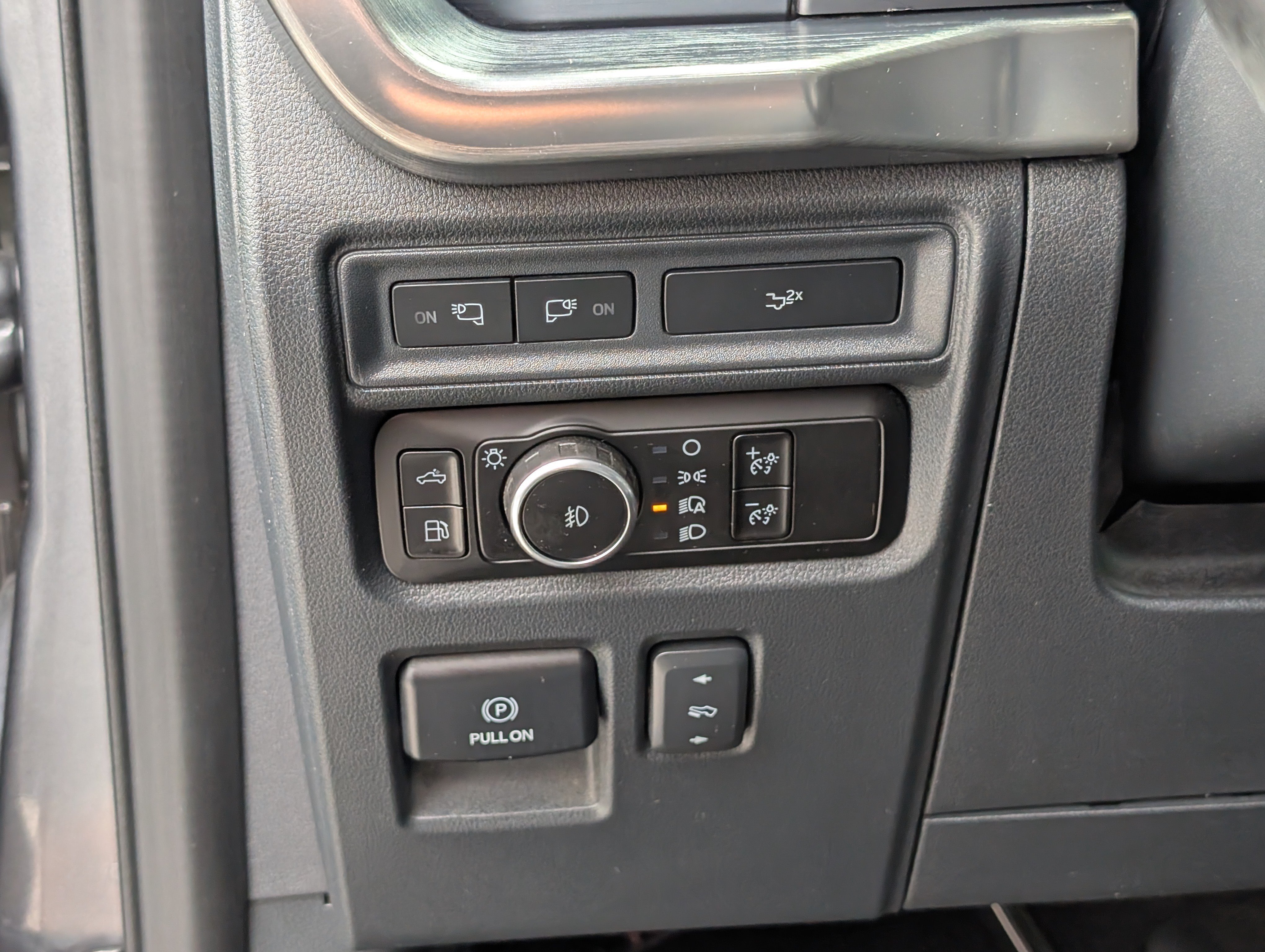 Certified 2023 Ford F150 Lariat w/ Equipment Group 502A High AWD/4WD image 21