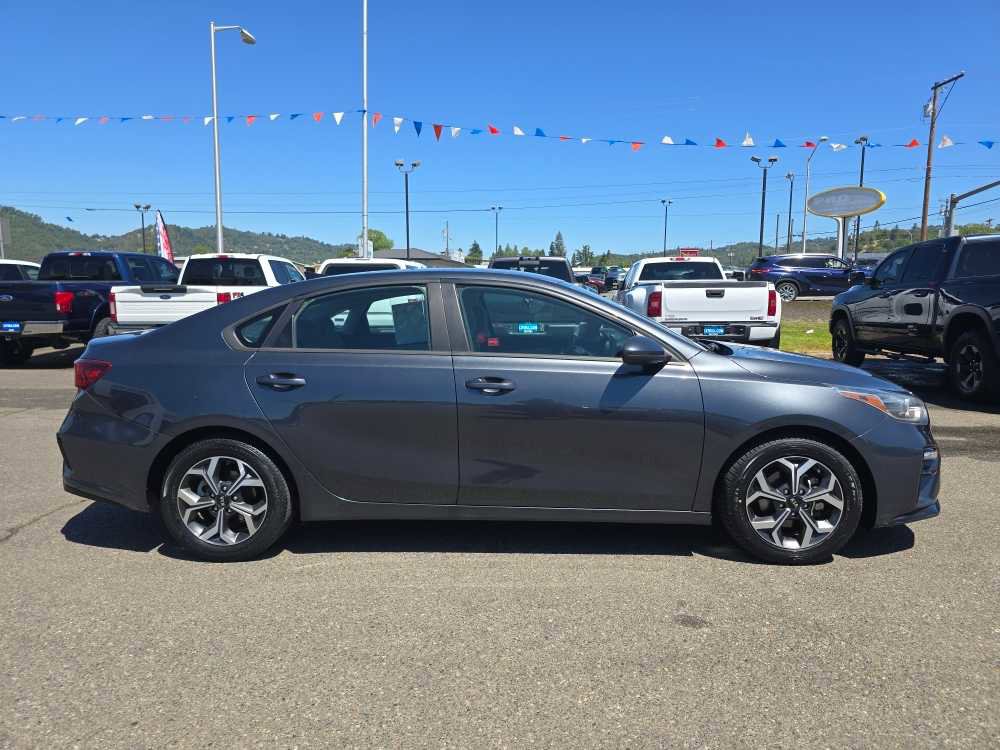 Used 2019 Kia Forte LXS FWD image 6
