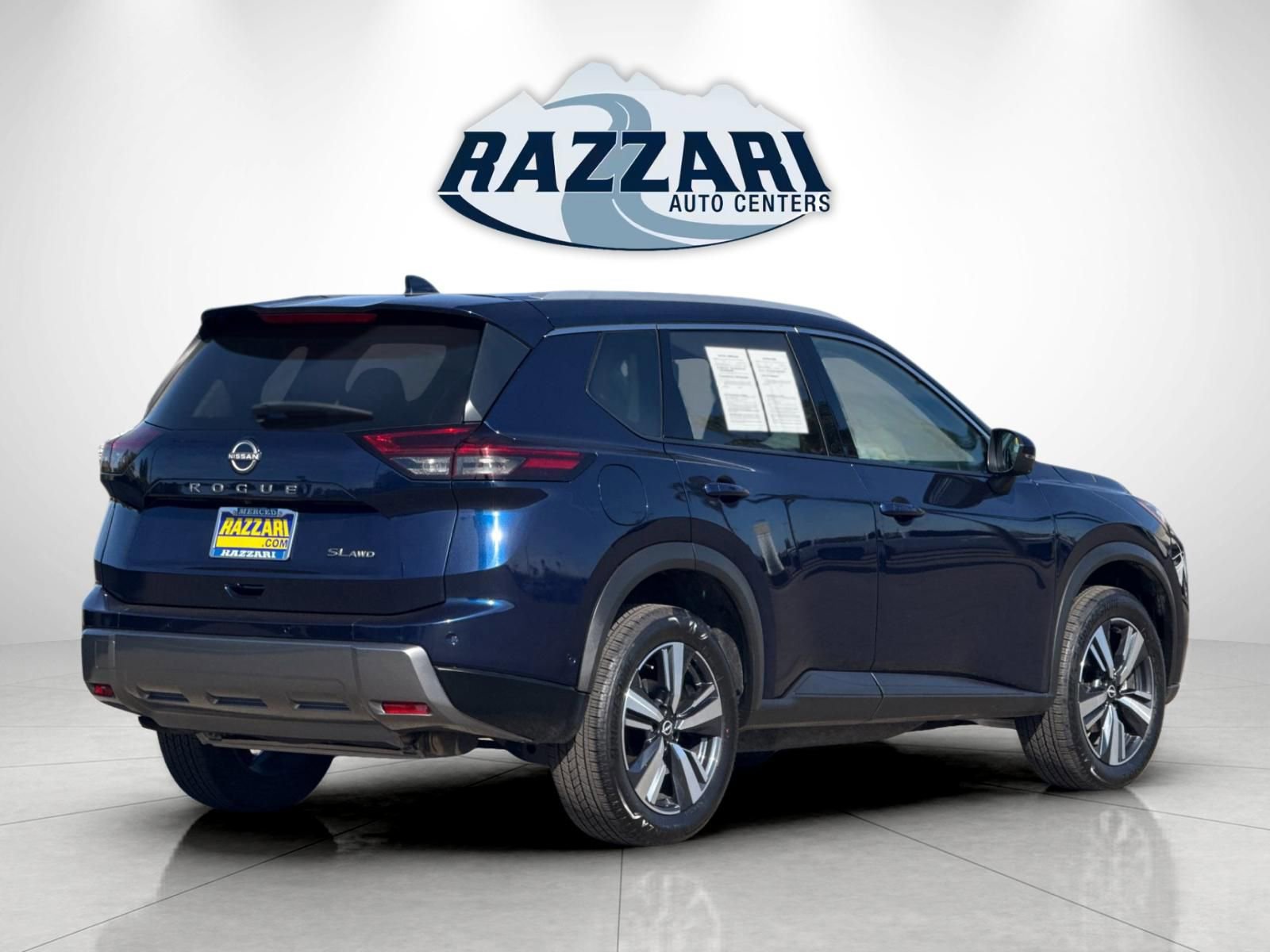 Used 2026 Nissan Rogue SL AWD/4WD image 5
