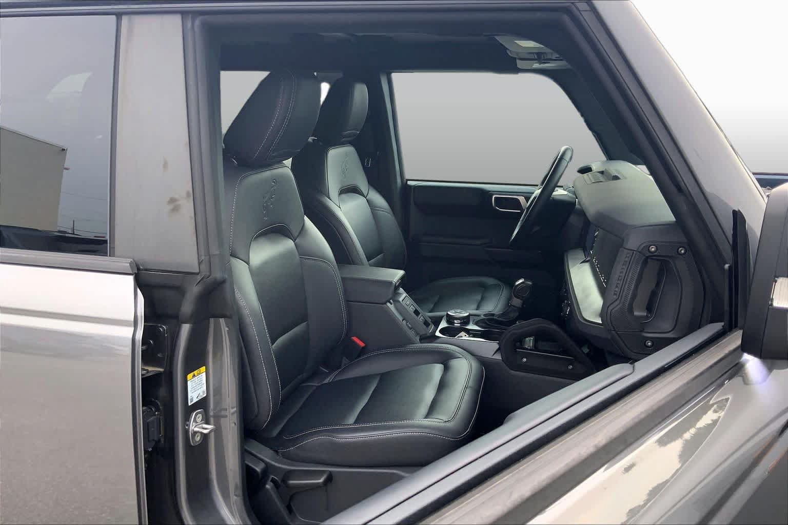 Certified 2025 Ford Bronco Badlands AWD/4WD image 9