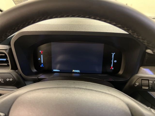 Certified 2025 Ford Maverick XLT w/ XLT Luxury Package image 16