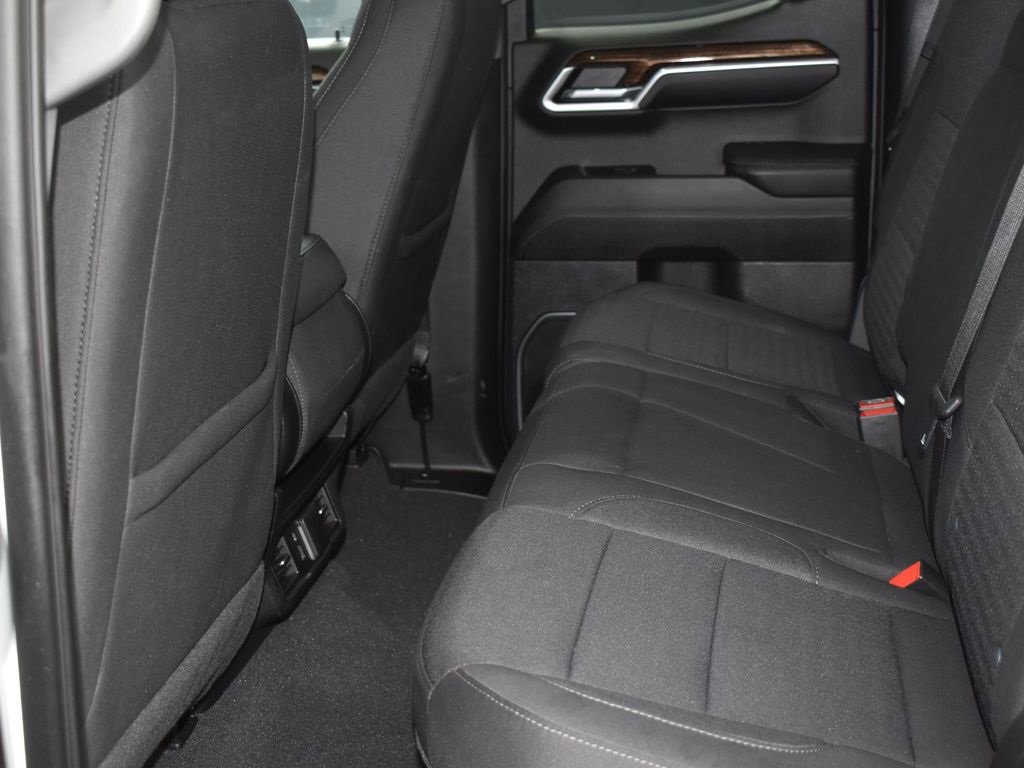 Used 2023 GMC Sierra 1500 Elevation image 12