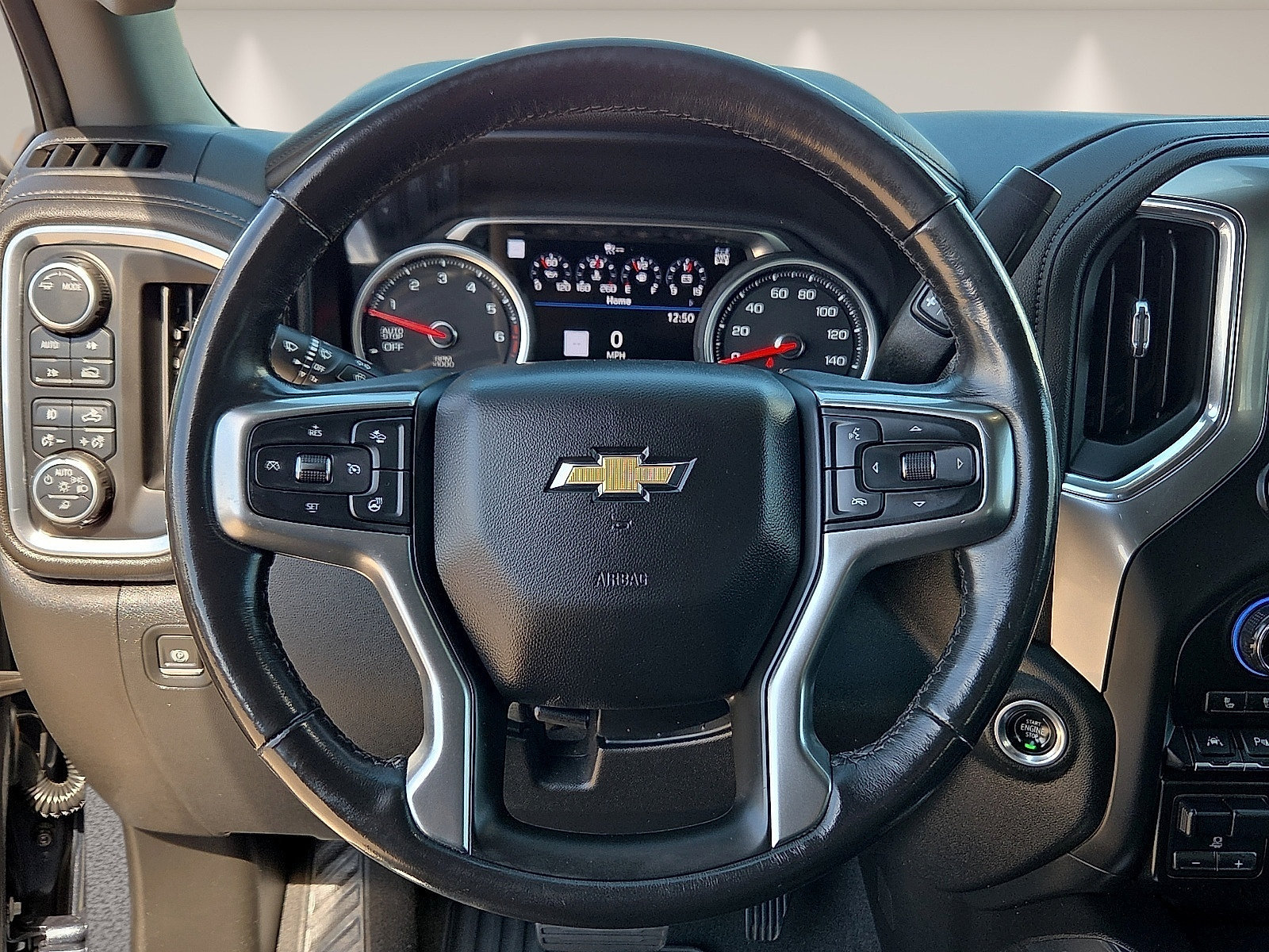 Used 2020 Chevrolet Silverado 1500 LTZ w/ LTZ Texas Edition AWD/4WD image 14