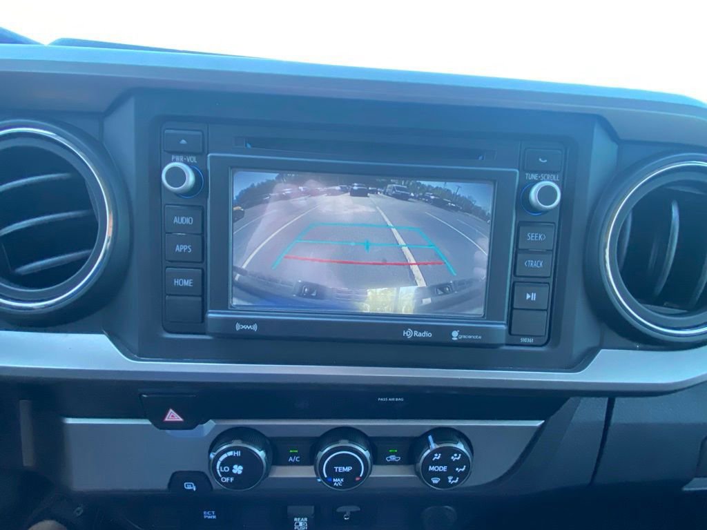 Used 2019 Toyota Tacoma SR5 RWD image 16