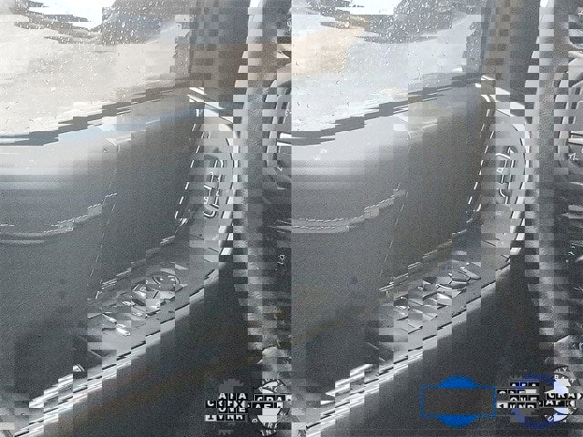 Certified 2022 Ford F150 XLT w/ Equipment Group 302A High image 11