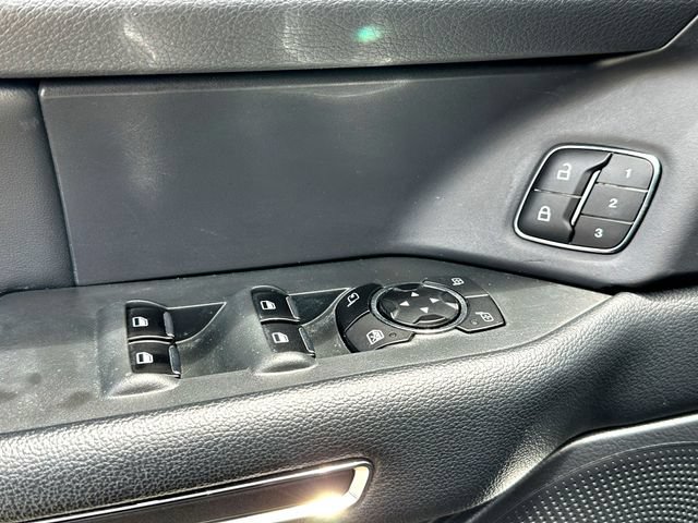 Certified 2023 Ford Expedition Limited RWD image 9