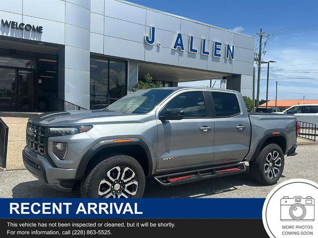 Used 2023 GMC Canyon AT4 w/ AT4 Premium Package AWD/4WD image 1