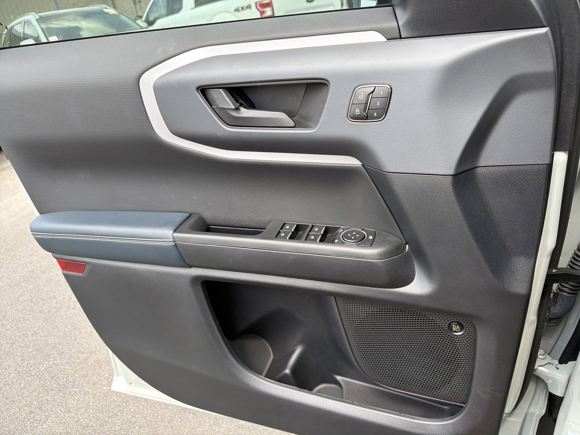 Certified 2024 Ford Bronco Sport Outer Banks w/ Tech Package image 9