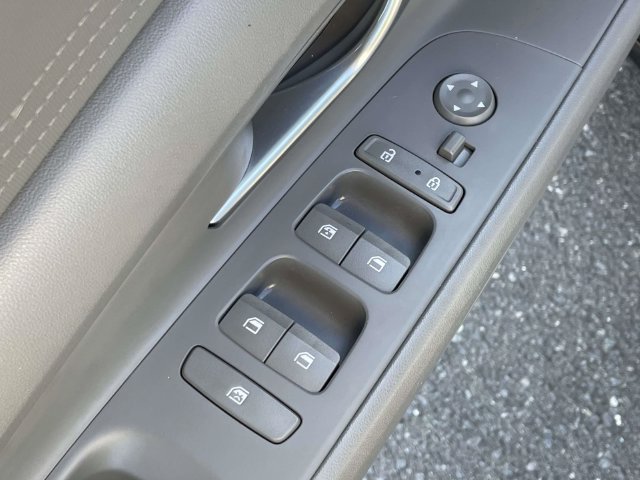 Used 2022 Hyundai Elantra Blue FWD image 15