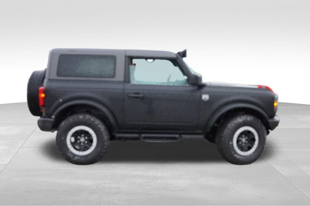 Certified 2023 Ford Bronco Big Bend w/ Sasquatch Package image 9