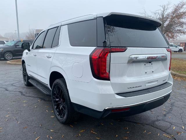 Used 2022 GMC Yukon SLT image 3