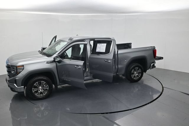 Used 2024 GMC Sierra 1500 SLT AWD/4WD image 51