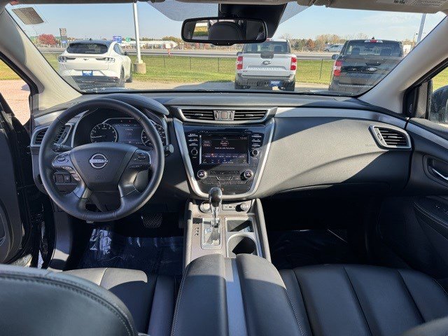 Used 2023 Nissan Murano SV w/ SV Midnight Edition Package image 26
