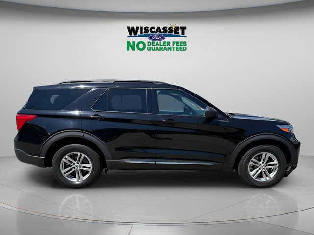 Certified 2023 Ford Explorer XLT w/ Equipment Group 202A AWD/4WD image 6