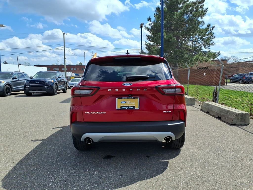 Certified 2024 Ford Escape Platinum image 7