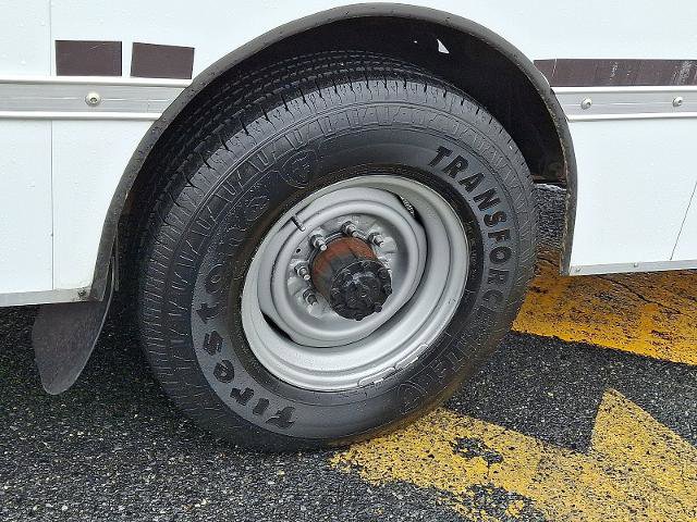 Certified 2023 Ford E-350 and Econoline 350 Super Duty w/ Driver's Safety Package image 27