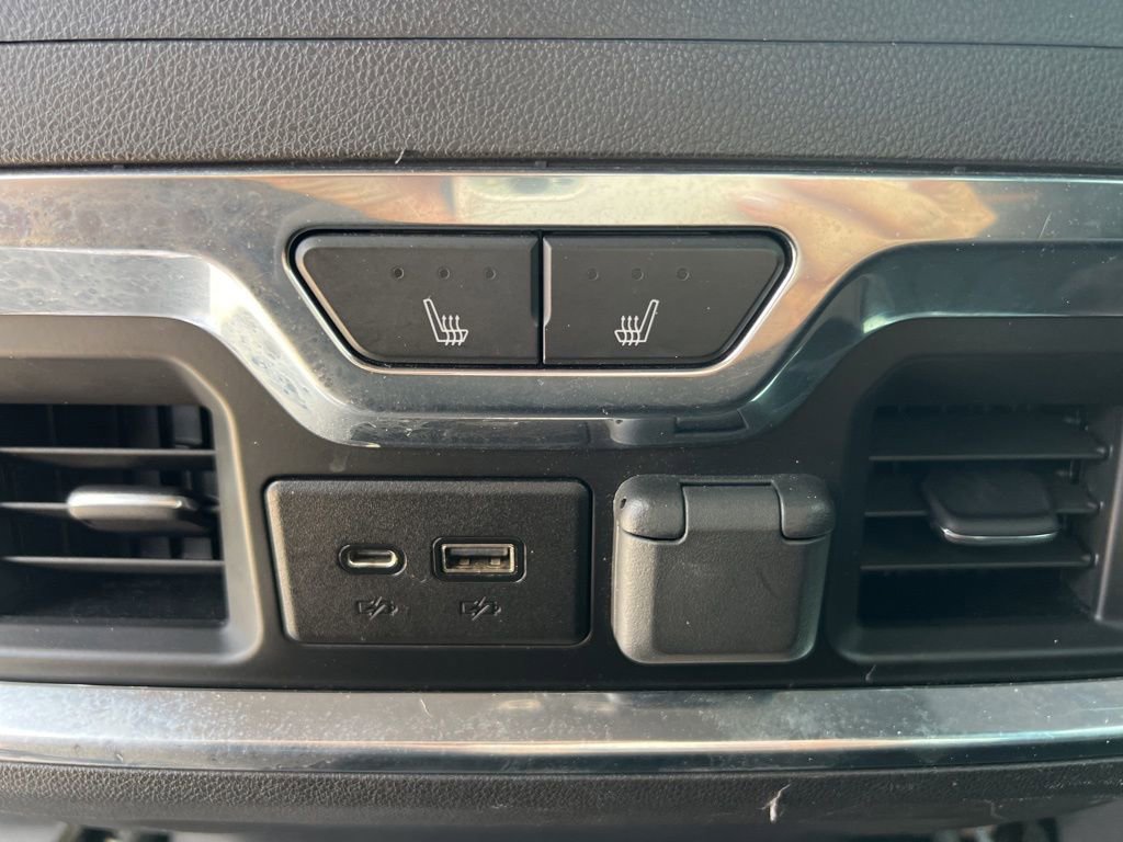 Used 2020 GMC Sierra 1500 AT4 w/ AT4 Premium Package AWD/4WD image 21