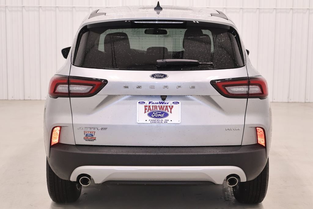 Certified 2023 Ford Escape Active AWD/4WD image 5