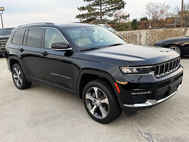 Used 2023 Jeep Grand Cherokee L Limited image 8