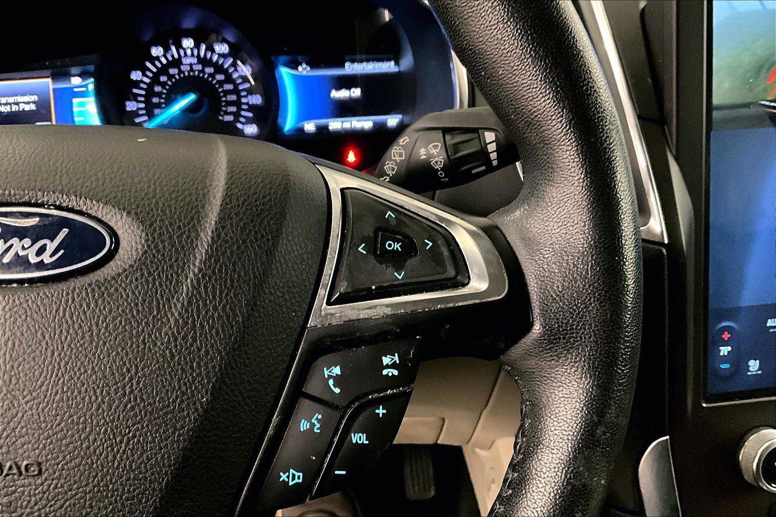 Certified 2021 Ford Edge Titanium image 18