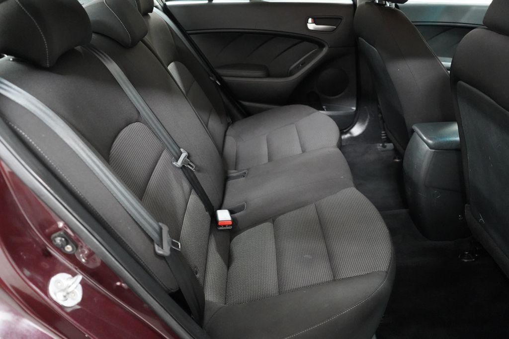 Used 2017 Kia Forte LX FWD image 20