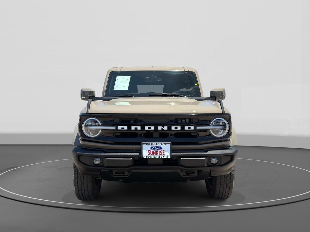 Certified 2025 Ford Bronco Outer Banks AWD/4WD image 3