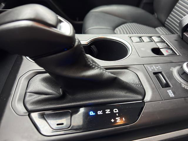 Used 2023 Toyota Highlander XSE AWD/4WD image 26