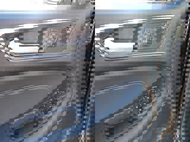 Certified 2024 Ford Edge Titanium image 15