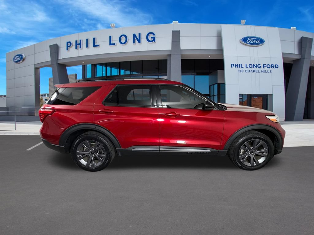 Certified 2023 Ford Explorer XLT w/ Equipment Group 202A AWD/4WD image 6