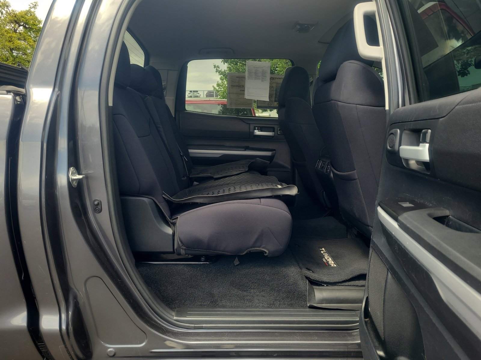 Used 2018 Toyota Tundra SR5 AWD/4WD image 18