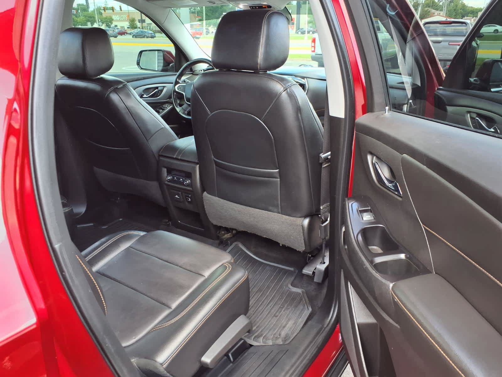 Used 2018 Chevrolet Traverse LT AWD/4WD image 30
