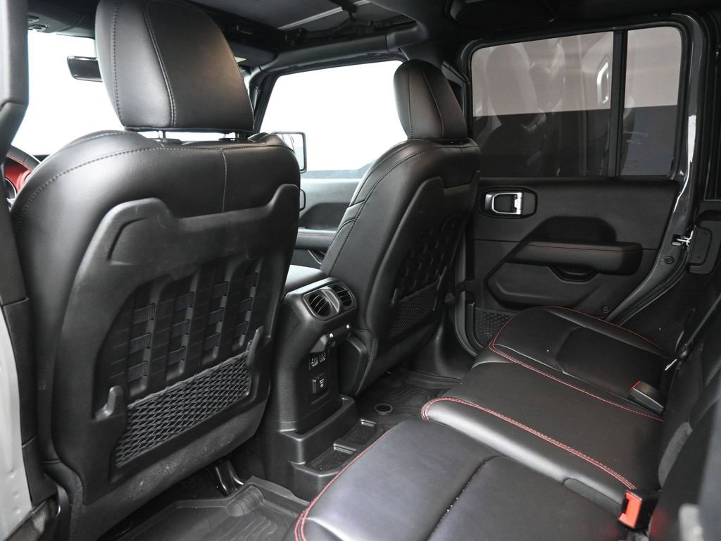 Used 2023 Jeep Wrangler Unlimited Rubicon w/ Cold Weather Group image 25