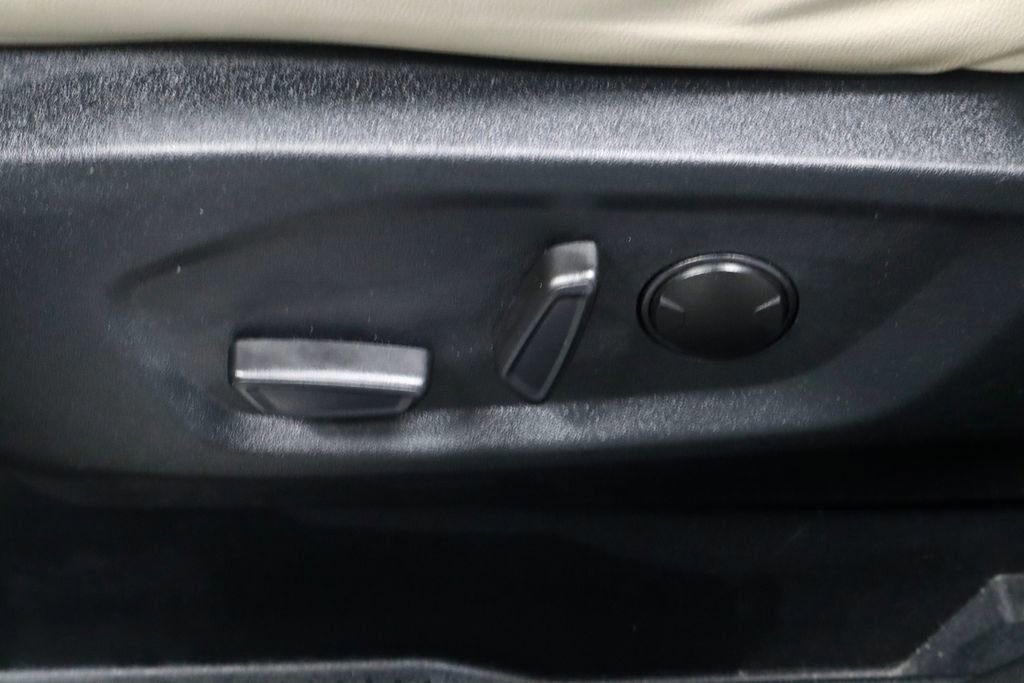 Certified 2021 Ford Edge Titanium w/ Cargo Accessory Package FWD image 24