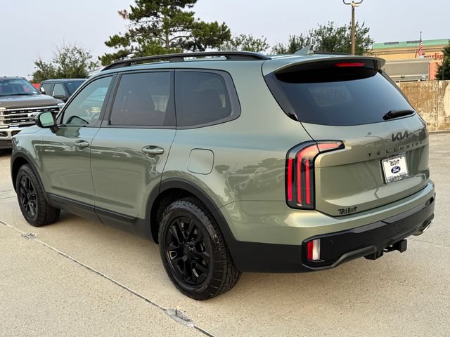 Used 2025 Kia Telluride AWD image 10