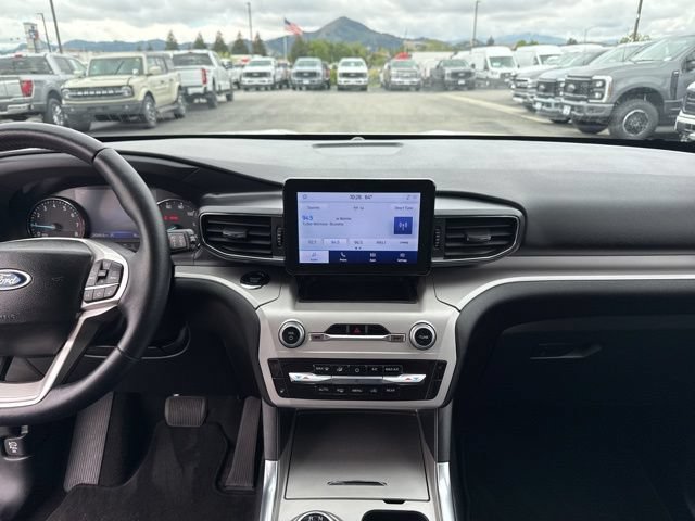 Certified 2023 Ford Explorer XLT w/ Equipment Group 202A AWD/4WD image 34