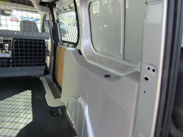Certified 2022 Ford Transit Connect XLT image 17