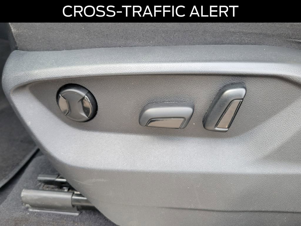 Used 2022 Volkswagen Atlas SE w/ Black Wheel Package image 18