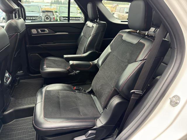 Certified 2025 Ford Explorer ST image 35