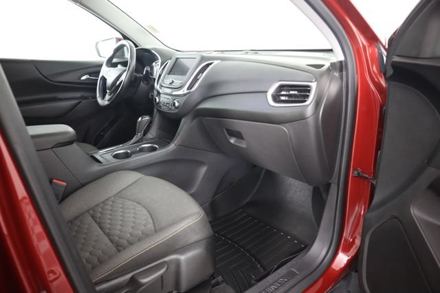 Used 2020 Chevrolet Equinox LT w/ Driver Convenience Package AWD/4WD image 54